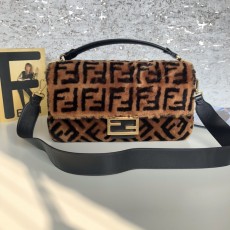 펜디 FENDI 바게트 숄더 백